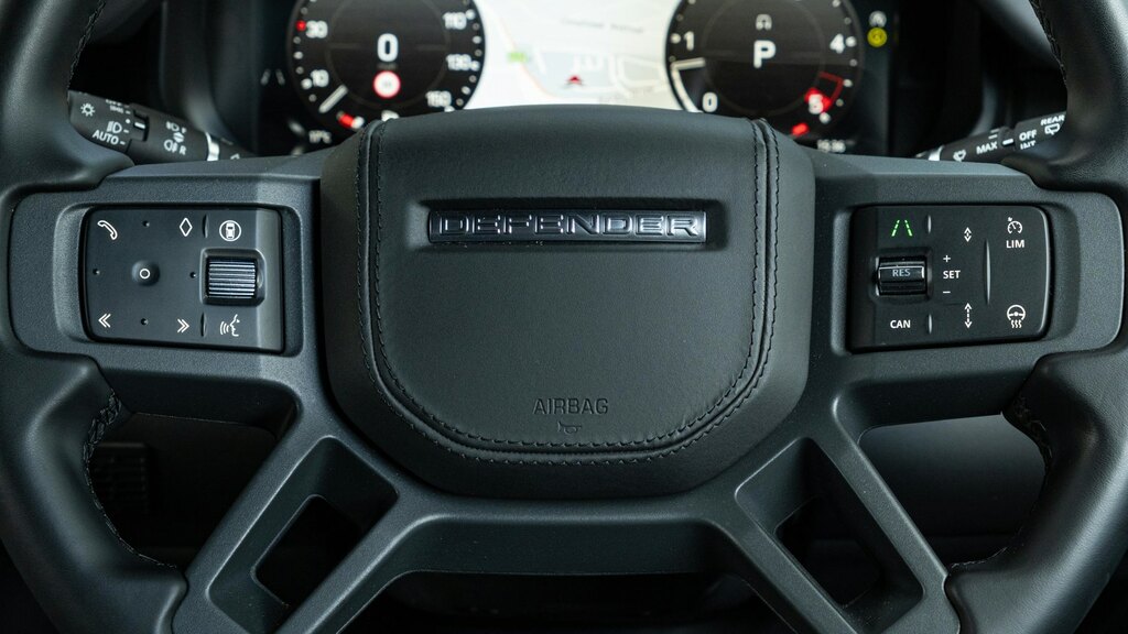 Land Rover Defender 90 X-dynamic Hse Grey #45