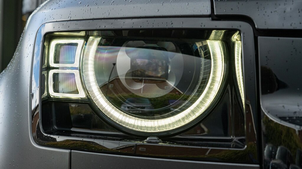 Land Rover Defender 90 X-dynamic Hse Grey #61