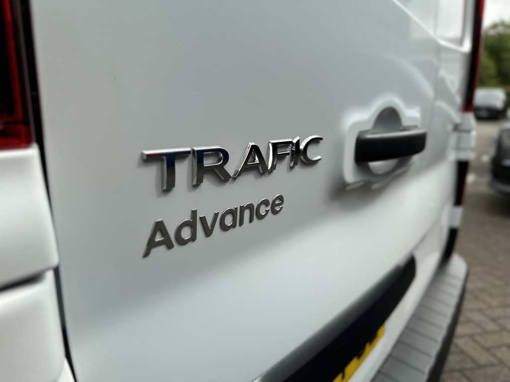 Renault Trafic Sl30 Blue Dci 130 Advance Safety Van White #23