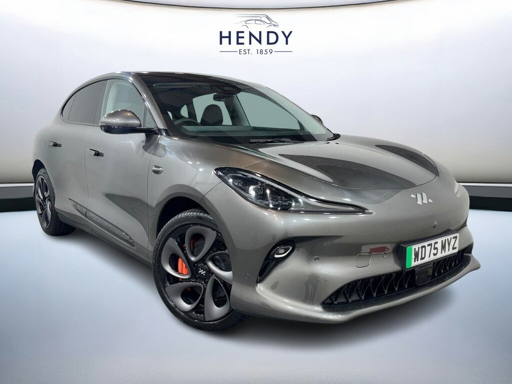 MG IM6 Launch Edition Awd 100Kwh White #1