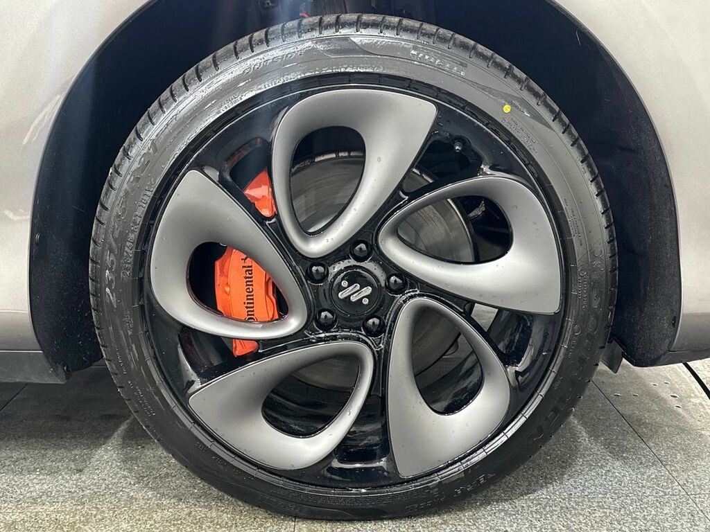 MG IM6 Launch Edition Awd 100Kwh White #13