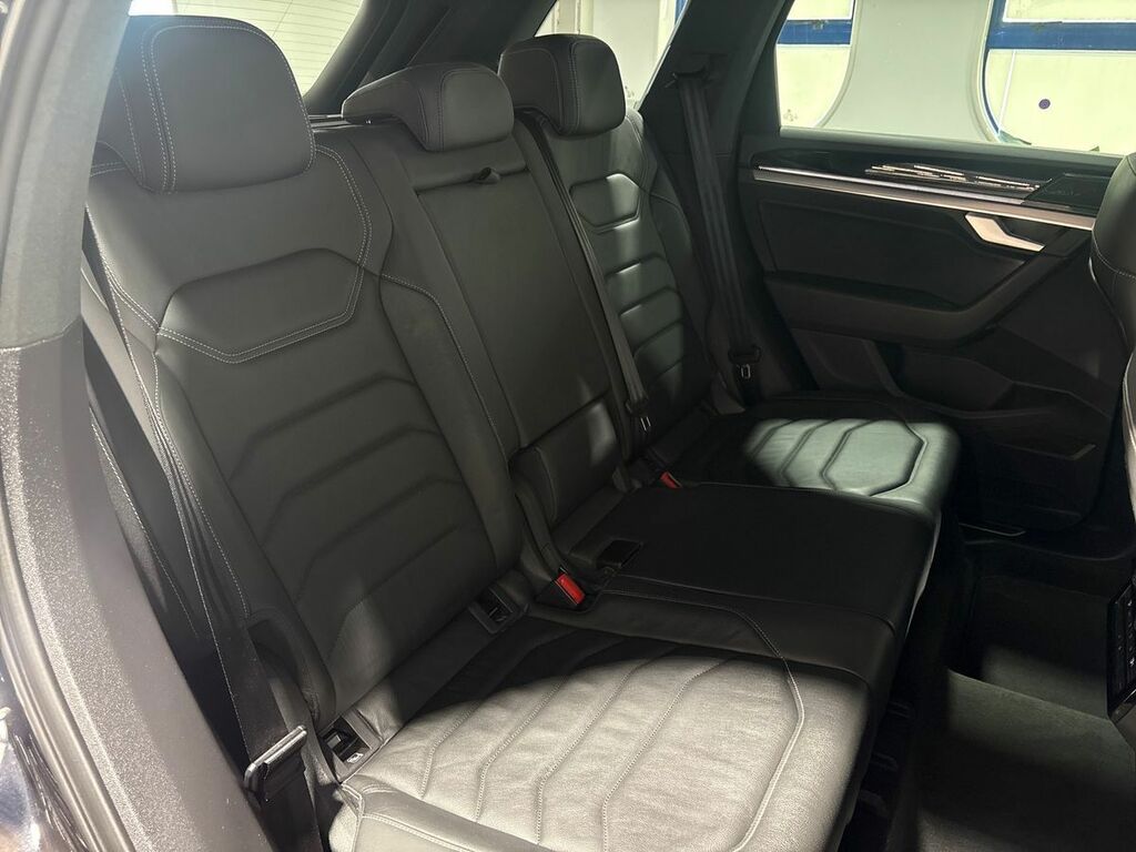 Volkswagen Touareg 3.0 V6 Tdi 4Motion R-line Tech Tip #20