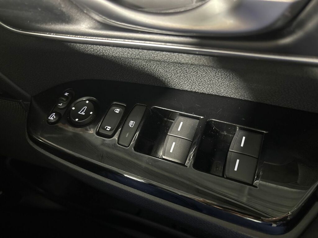 Honda Cr-V Cr-v Ex I-mmd Cvt Red #40