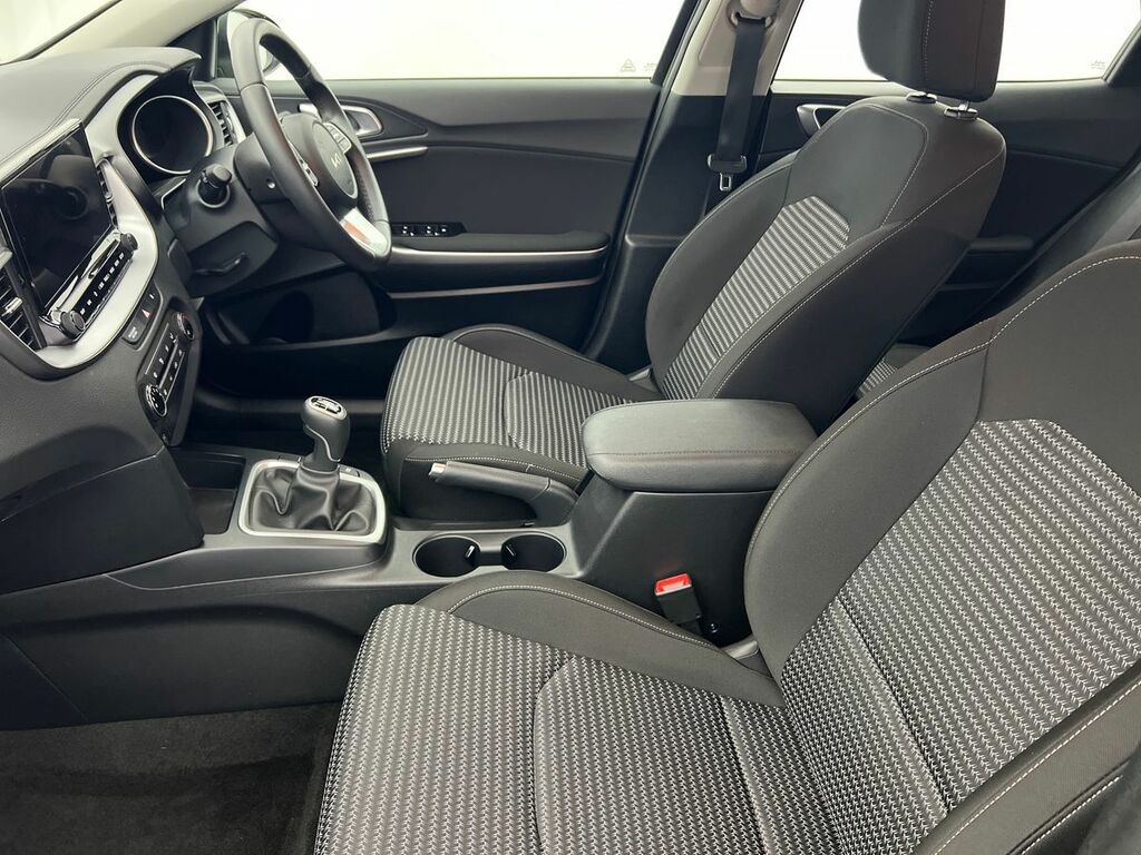 Kia Xceed 1.5T Gdi Isg 138 3 Dct Black #26