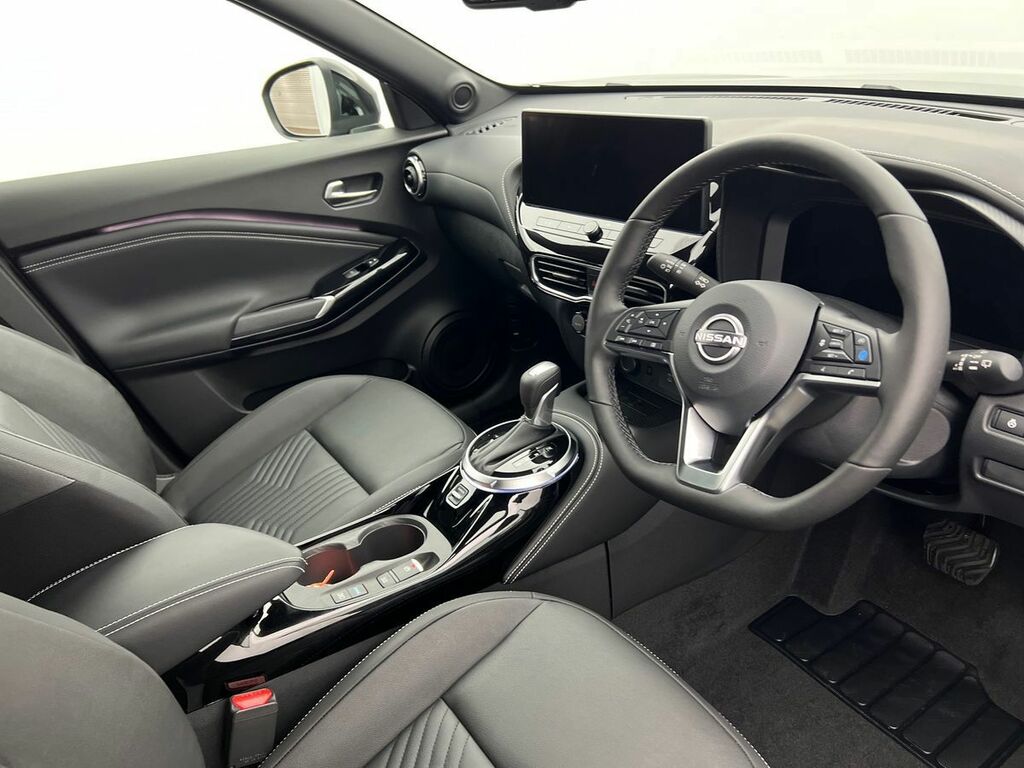 Nissan Juke Hatchback Blue #21