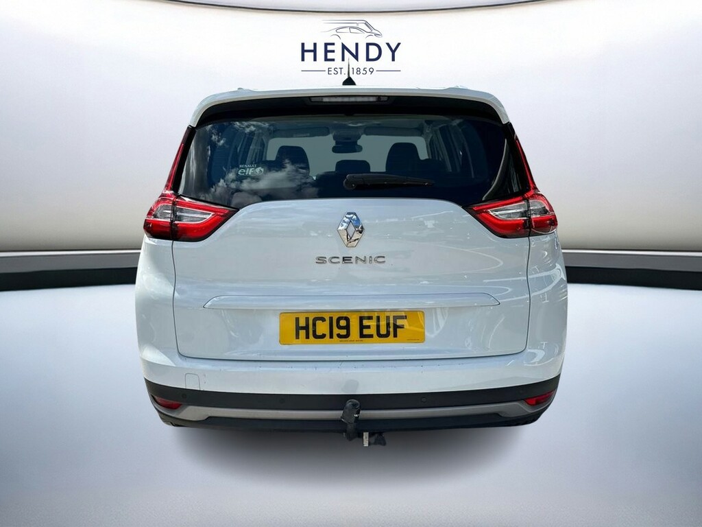 Renault Grand Scenic 1.3 Tce 140 Iconic White #5