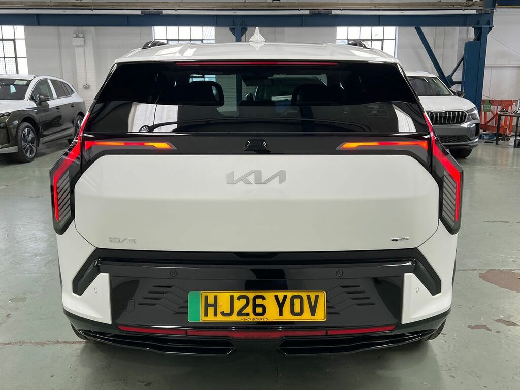 Kia EV3 148Kw Gt-line S 81.4Kwh White #5