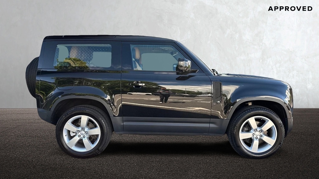 Land Rover Defender 90 3.0 D250 Hse 90 Black #5