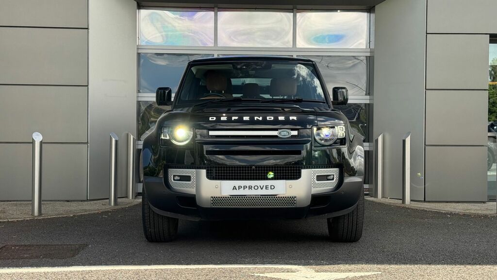 Land Rover Defender 90 Automatic Black #48