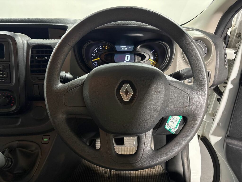 Renault Trafic 1.6 Diesel Black #22