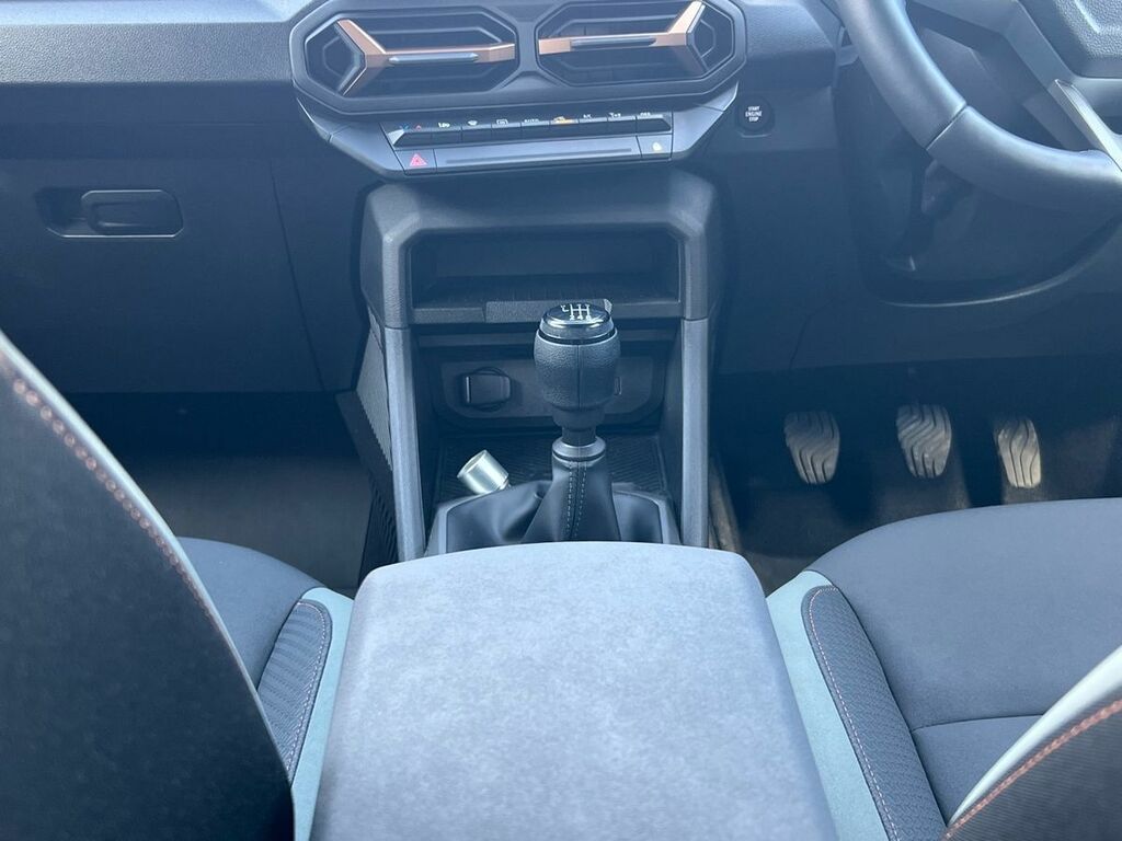Dacia Duster Dacia Duster 1.6 Hybrid 140 Journey #39