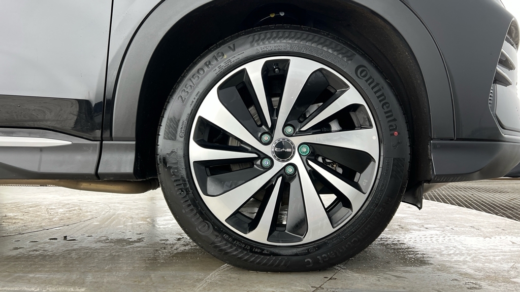 Byd Seal U 1.5 Dm-i Awd Design 2025 Black #13