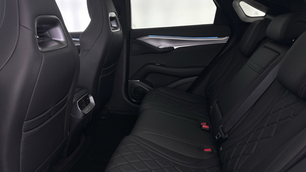 Byd Sealion 7 Design 390Kw 83Kwh Awd Grey #17