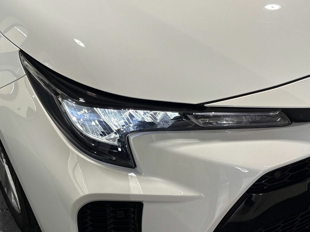 Suzuki Swace Sz-t White #14