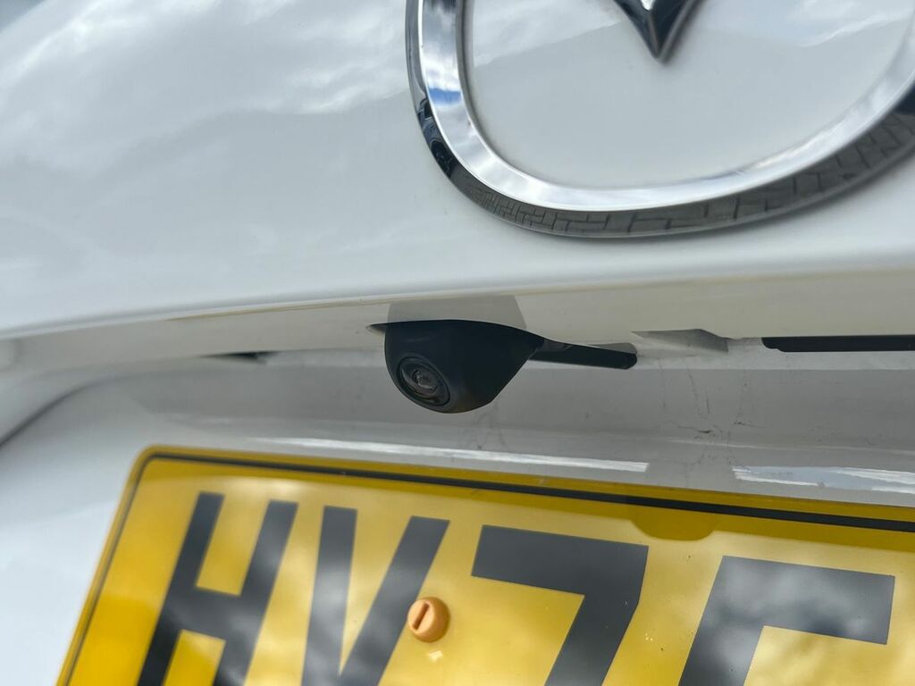 Mazda 2 1.5I Hybrid Centre Line Cvt Blue #15