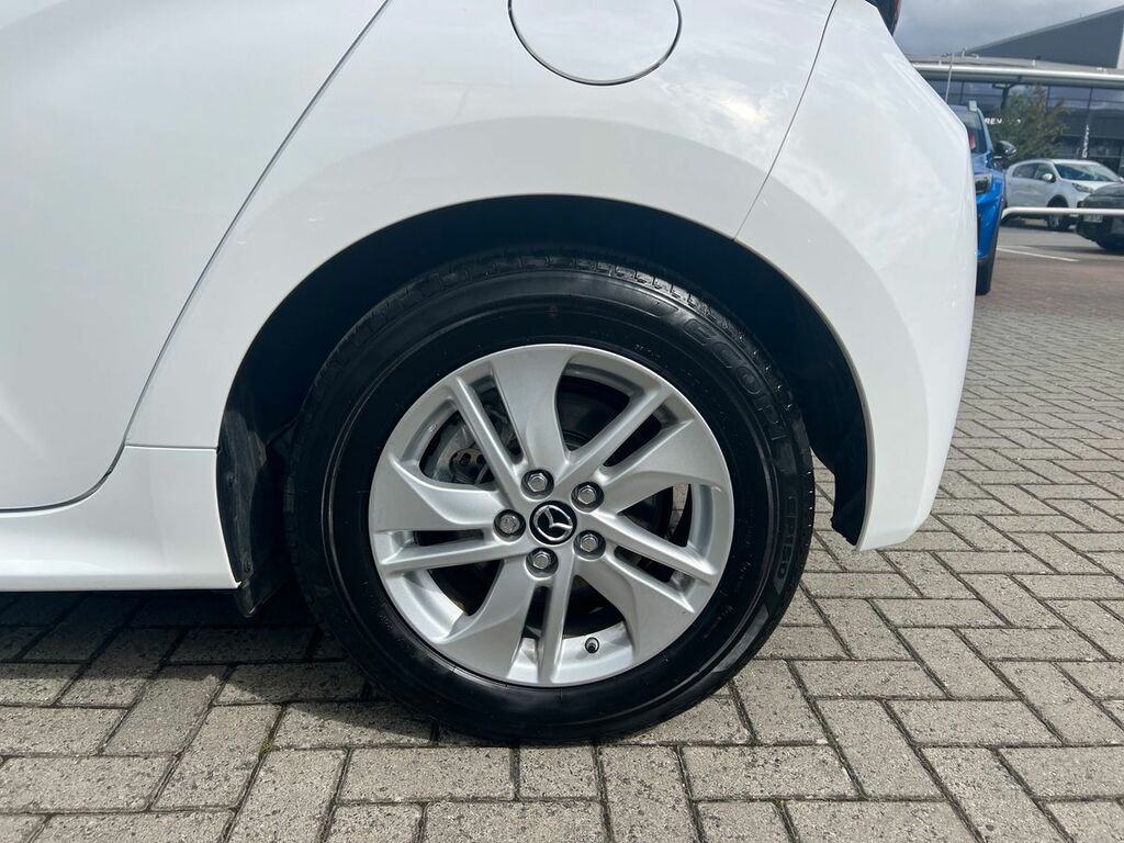 Mazda 2 1.5I Hybrid Centre Line Cvt Blue #10