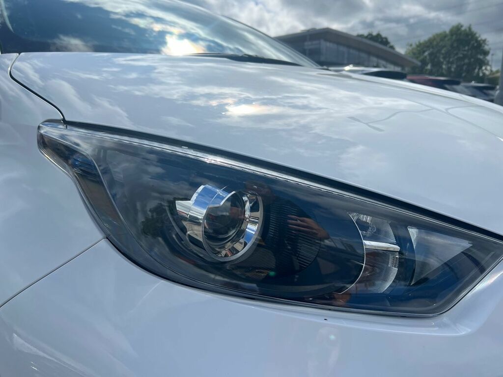 Mazda 2 1.5I Hybrid Centre Line Cvt Blue #14