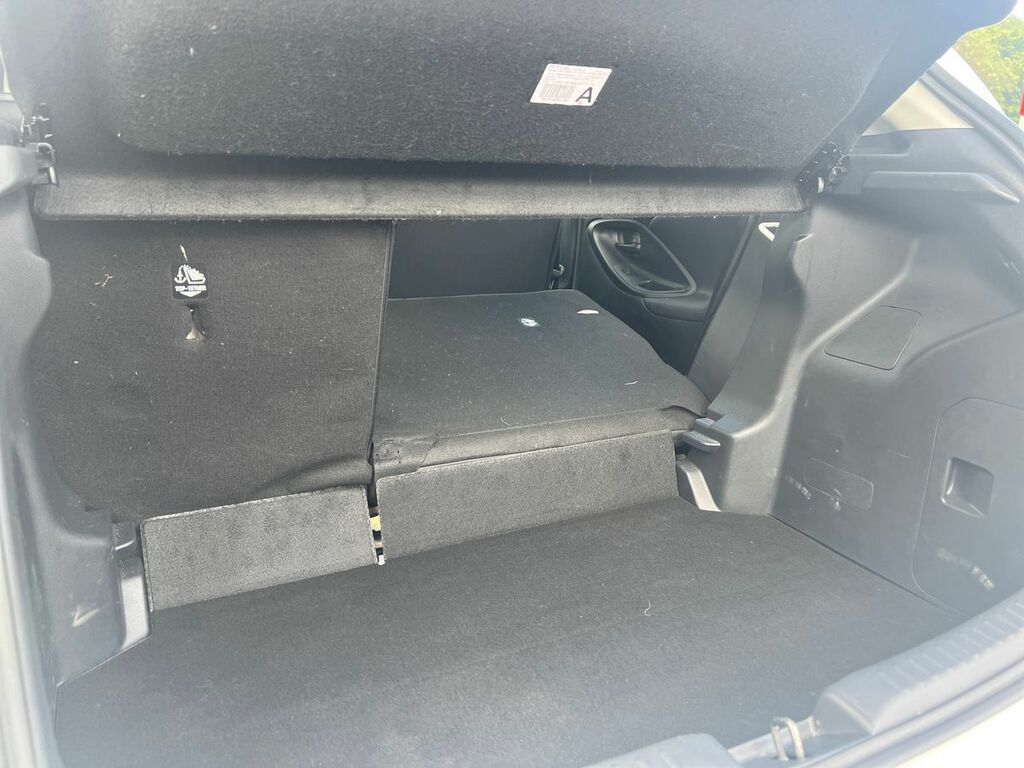 Mazda 2 1.5I Hybrid Centre Line Cvt Blue #19