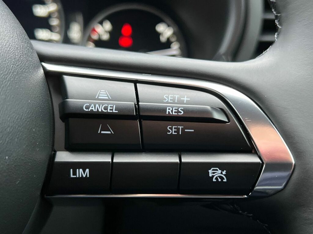 Mazda 3 2.0 E-skyactiv-x Mhev Exclusive-line Hatchback  #34