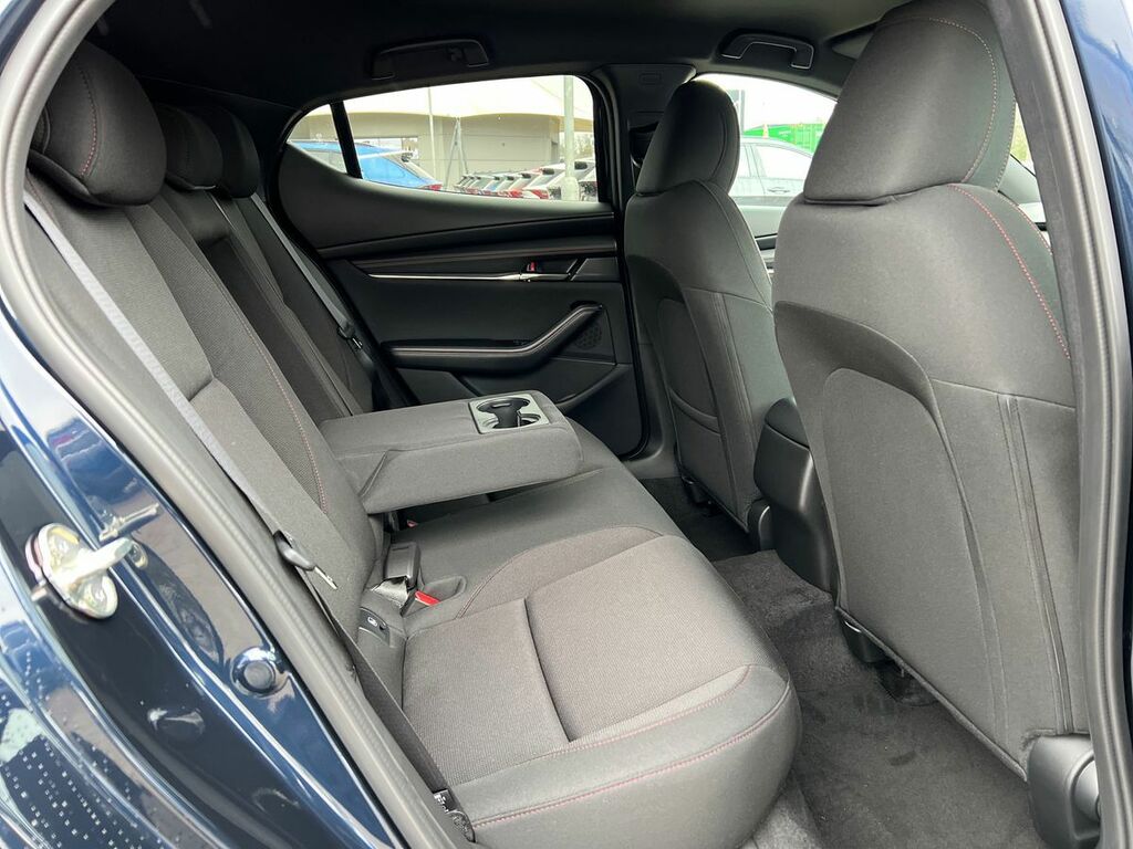 Mazda 3 2.0 E-skyactiv-x Mhev Exclusive-line Hatchback  #47