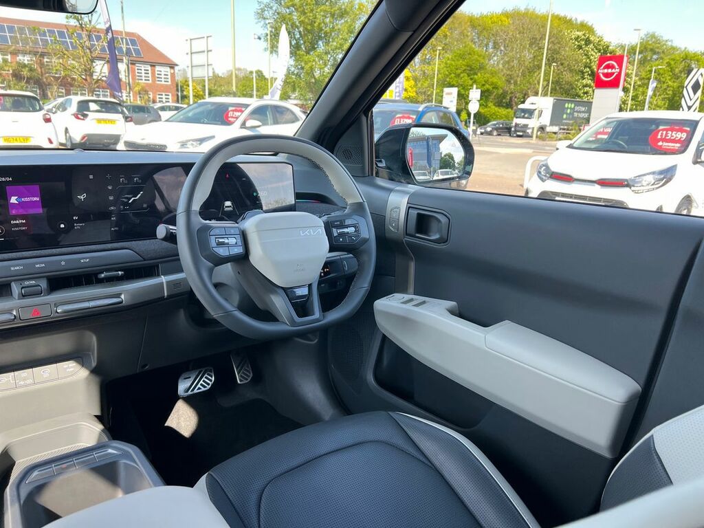 Kia EV3 Gt-line White #30