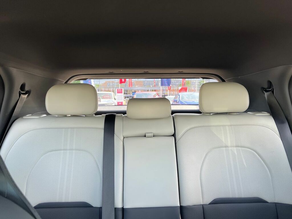 Kia EV3 Gt-line White #27