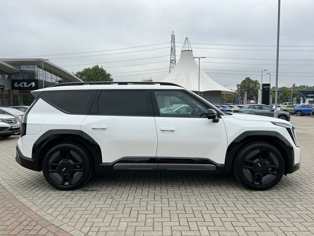 Kia EV9 282Kw Gt-line 99.8Kwh White #4