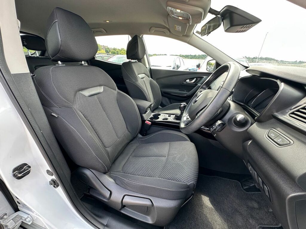 Renault Kadjar 1.3 Tce Techno Suv Edc Black #22