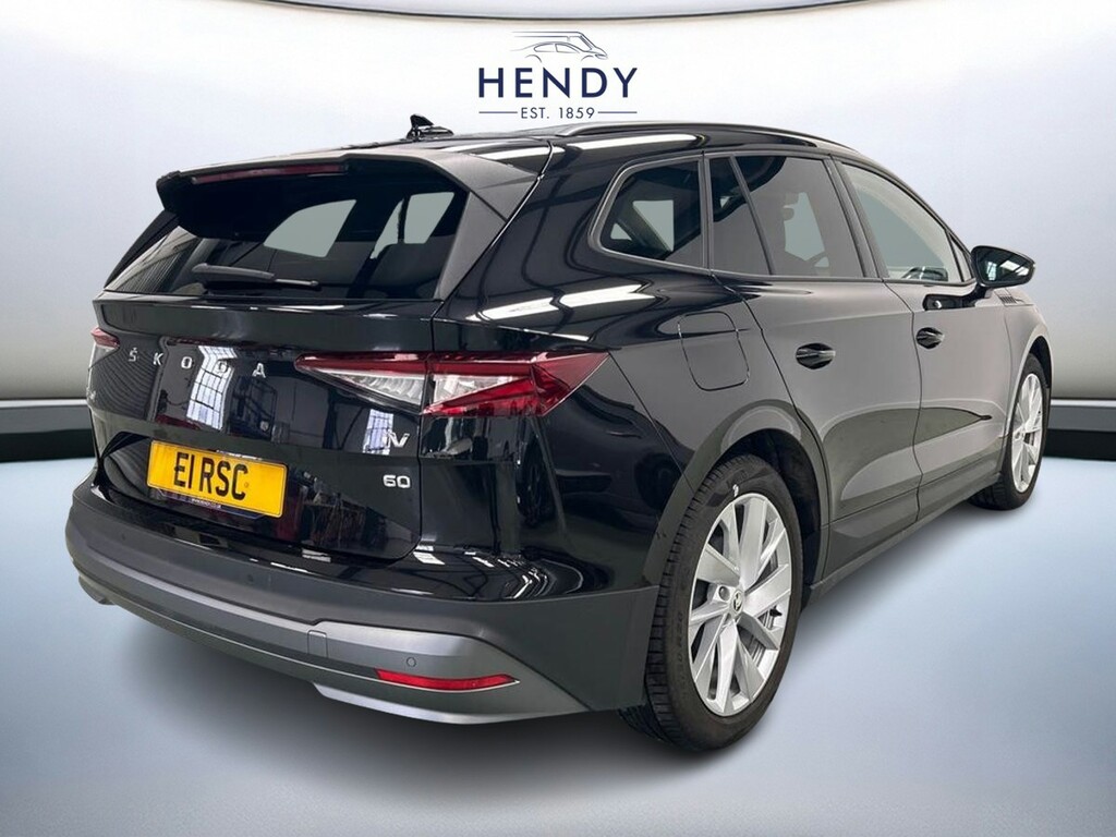 Skoda ENYAQ 132Kw 60 Loft Nav 62Kwh Black #4