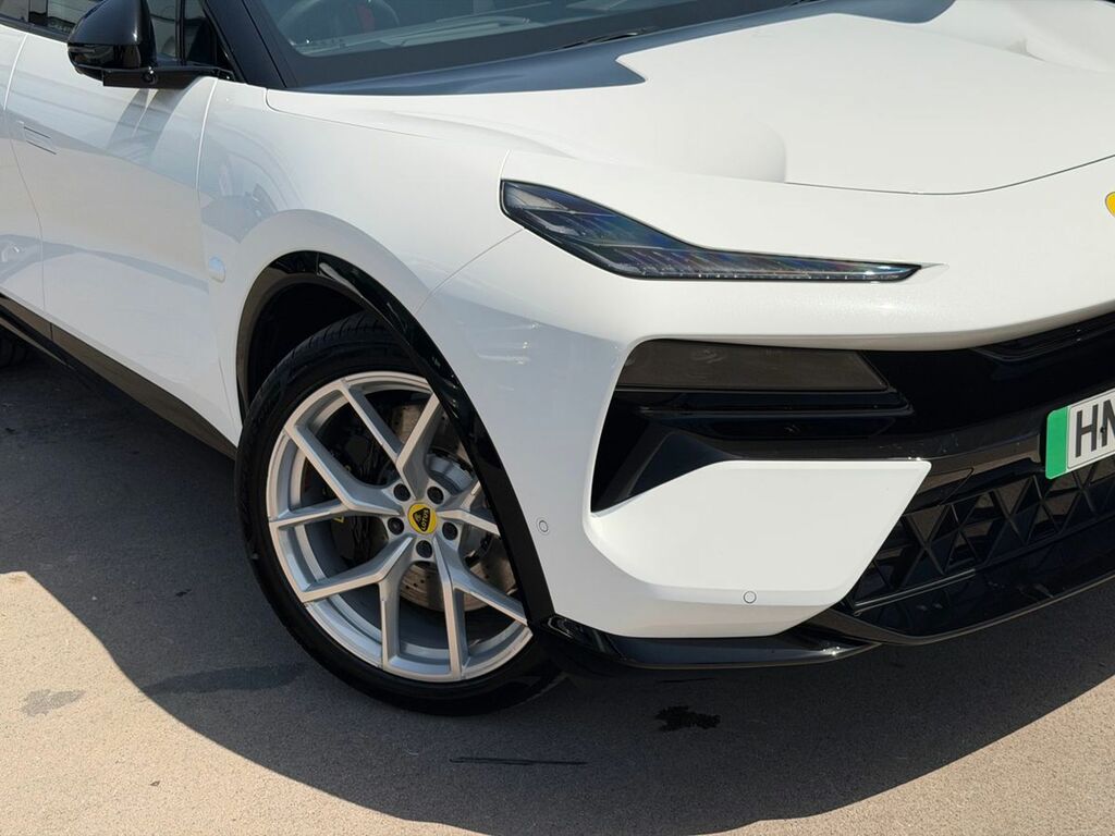 Lotus Eletre 450Kw 600 Gt Se 112Kwh White #3