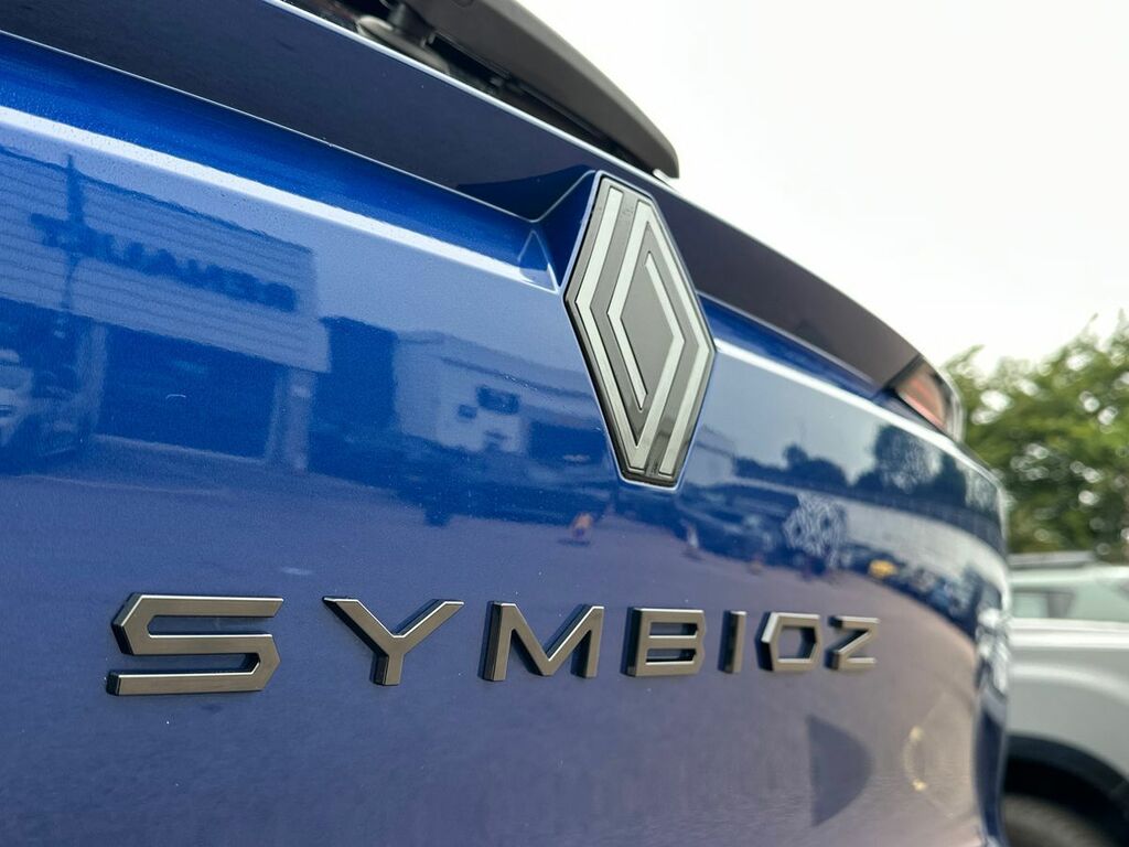 Renault Symbioz 1.8 E-tech Fhev 160 Techno Esprit Alpine Red #44