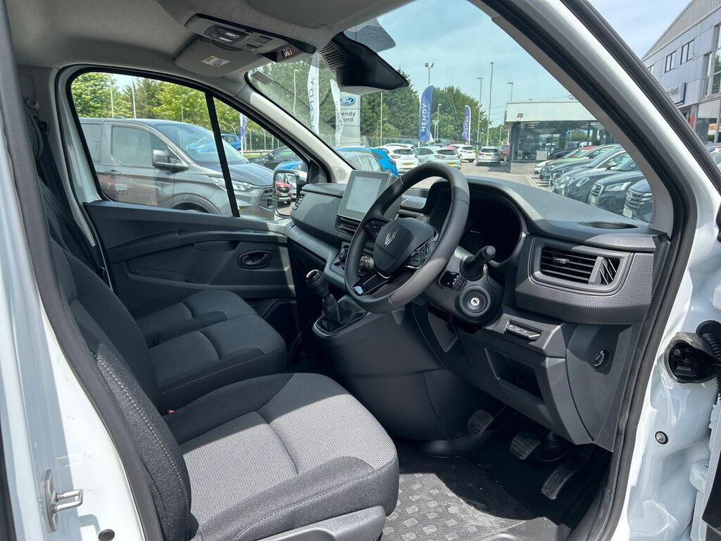 Renault Trafic 2.0 Dci Blue 30 Extra Swb Euro 6 Ss #16
