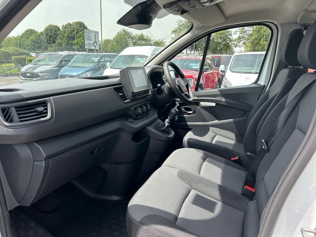 Renault Trafic 2.0 Dci Blue 30 Extra Swb Euro 6 Ss #18