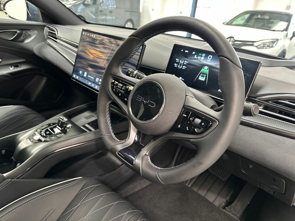 Byd Seal 82.5Kwh Design Saloon Blue #23