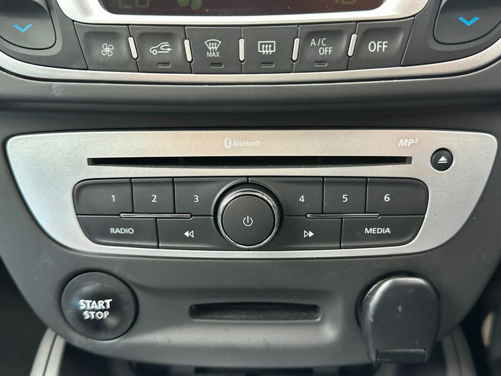 Renault Megane 1.5 Dci Dynamique Nav Euro 6 Ss Silver #49