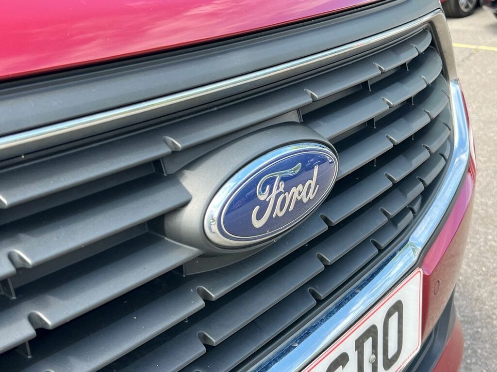 Ford Tourneo Connect 2.0 Ecoblue Titanium 7 Seat Red #3