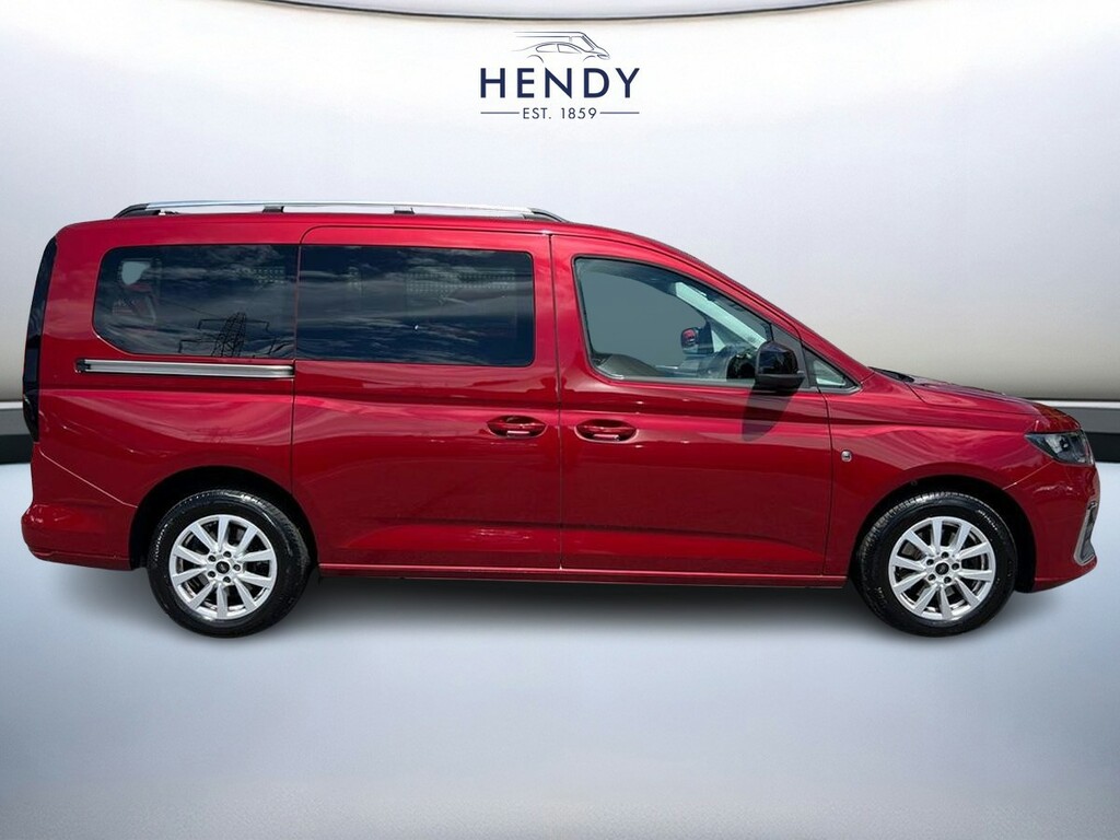 Ford Tourneo Connect 2.0 Ecoblue Titanium 7 Seat Red #2