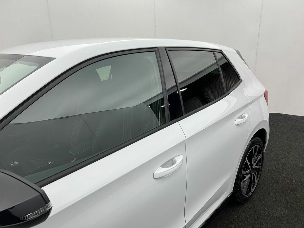 Skoda Fabia 1.0 Tsi Se Edition Silver #11