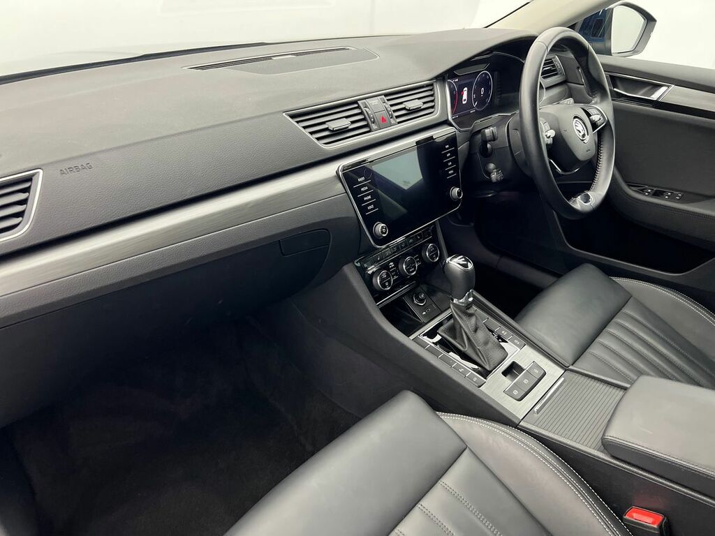 Skoda Superb 1.5 Tsi Se Technology Dsg Silver #25