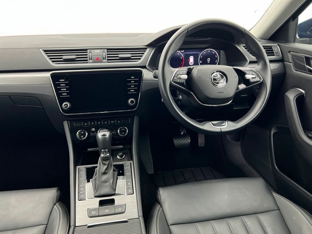 Skoda Superb 1.5 Tsi Se Technology Dsg Silver #32
