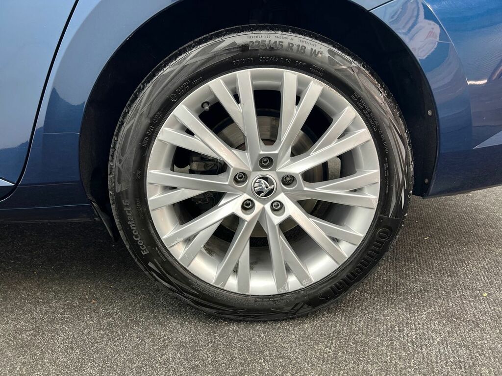 Skoda Superb 1.5 Tsi Se Technology Dsg Silver #10