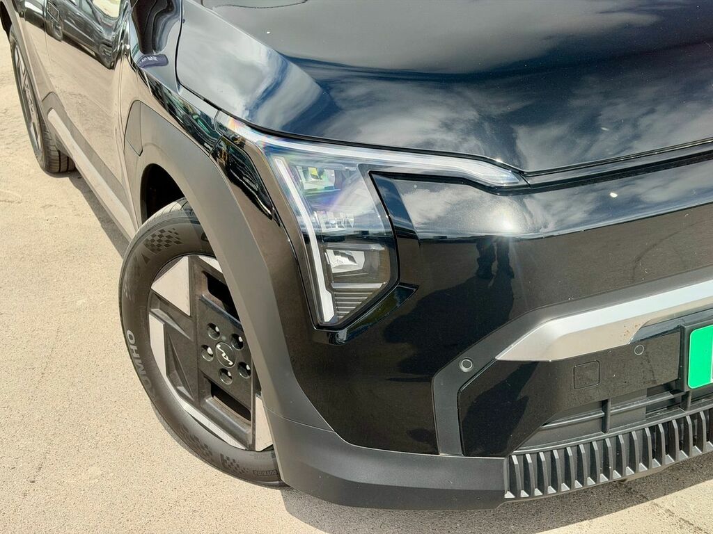 Kia EV3 148Kw Air 81.4Kwh Black #3