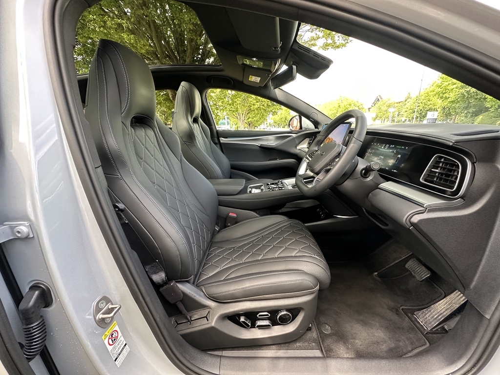 Byd Sealion 7 390Kw Design Awd 83Kwh Black #36