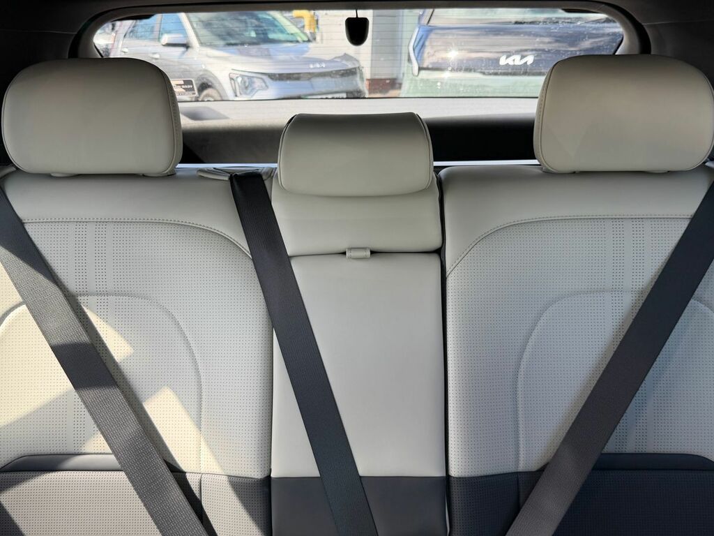 Kia EV3 81.4Kwh Gt Line S Suv Green #27