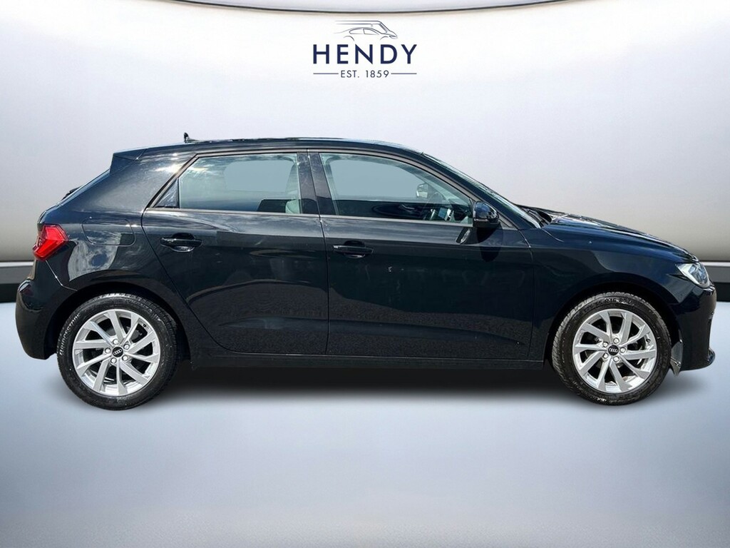 Audi A1 25 Tfsi Sport Black #2