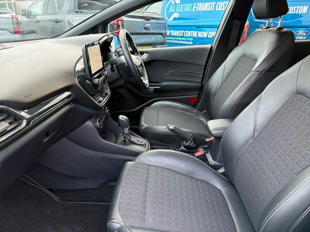 Ford Fiesta 1.0 Ecoboost 95 Titanium Black #26