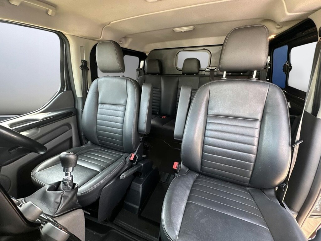 Ford Transit Custom 2.0 Ecoblue 130Ps Low Roof Dcab Trail Van SA72DPN Black #4