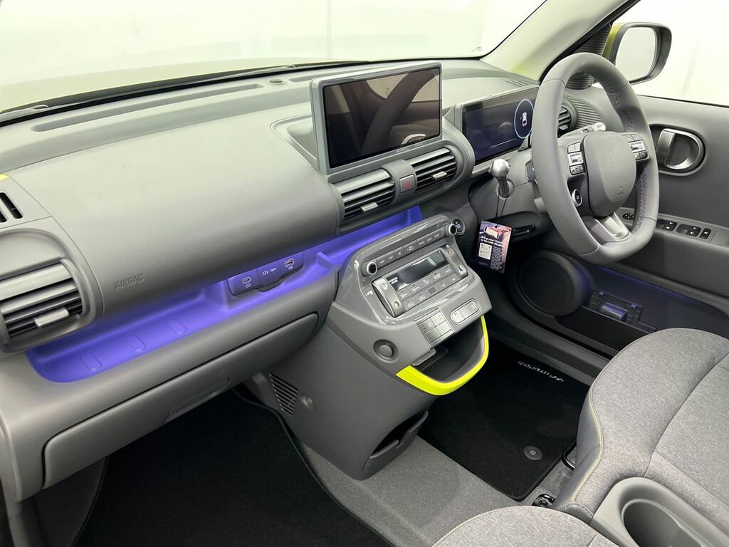 Hyundai Inster 02 Beige #15