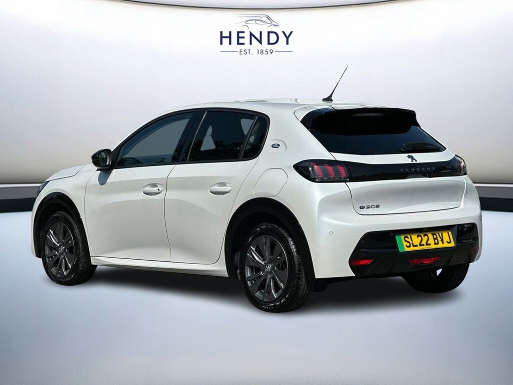 Peugeot e-208 100Kw Allure Premium 50Kwh White #6