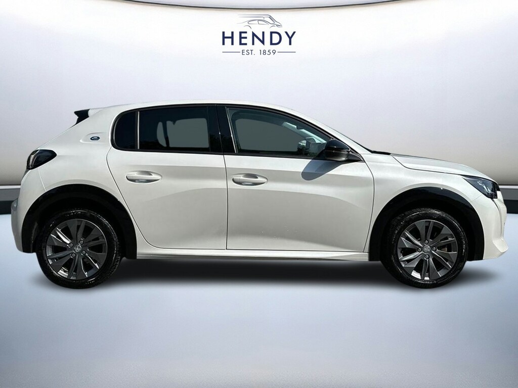 Peugeot e-208 100Kw Allure Premium 50Kwh White #2